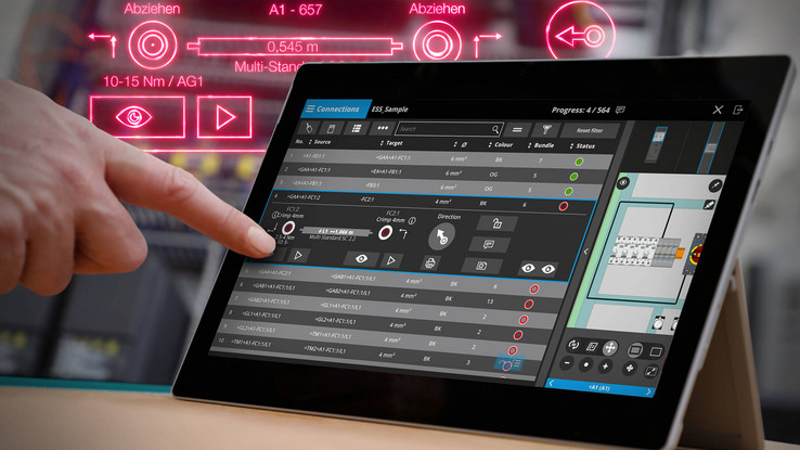 EPLAN Smart Wiring: Virtual guidance for manual wiring